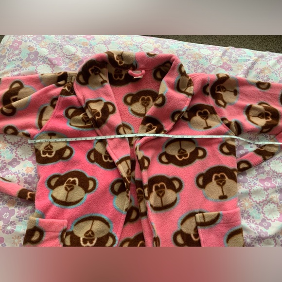 Vintage Y2K Pink flannel Robe with monkeys size small - Picture 2 of 8